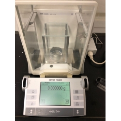 Mettler Toledo AX26 Comparator